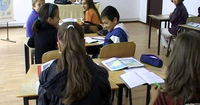 Elevii îngheaţă în clase