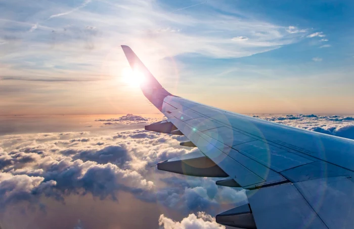 Avionul zbura către București / foto: Shutterstock
