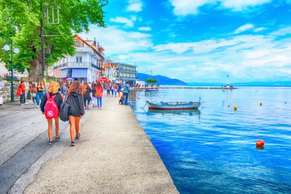 Pericolul nebănuit care îi paște pe românii care își fac vacanța în Grecia. „Știu pe cineva care a murit din cauza asta”