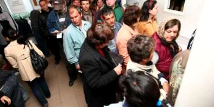 În România, există aproape jumătate de milion de șomeri
