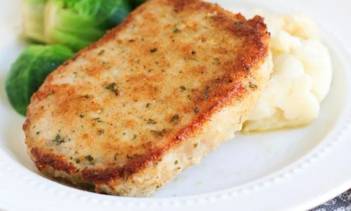 cotlete de porc in crusta de parmezan jpeg