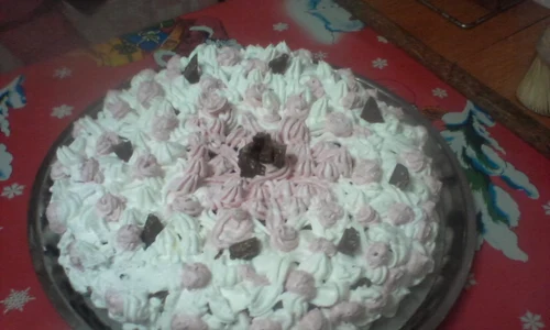 tort cu fructe si frisca jpeg