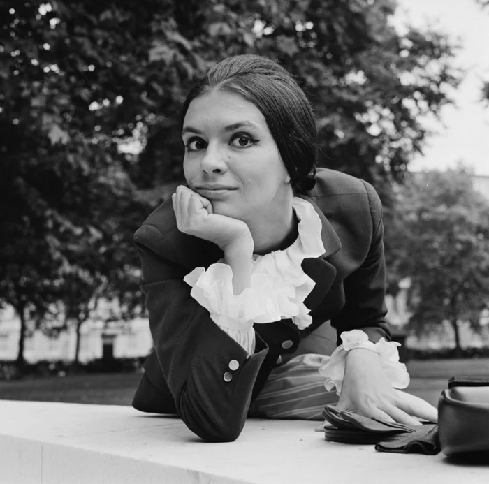 Irina Petrescu 
