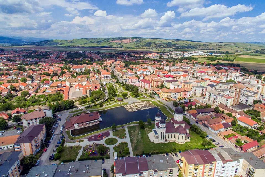 Vedere aeriană a municipiului Sebeș FOTO Facebook/ Județul Alba