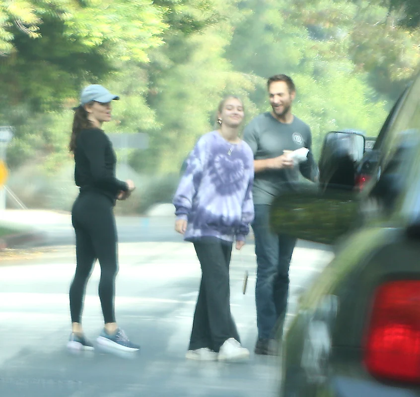 Jennifer Garner și John Miller (3) jpg