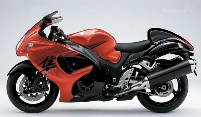 Suzuki Hayabusa, una dintre cele mai populare şi cele mai rapide motociclete din lume