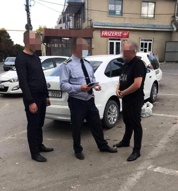 FOTO cna.md