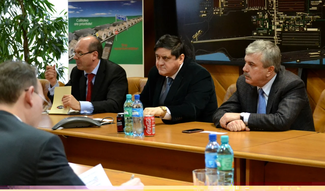 Miniştrii au discutat cu reprezentanţii ArcelorMittal Galaţi despre impactul preţului energiei asupra activităţii combinatului