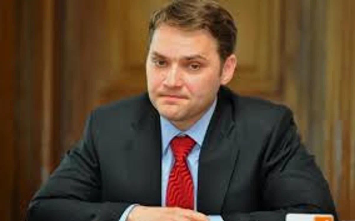 În cazul lui Dan Şova, Comisia Juridică a Senatului a emis, deja, un raport favorabil cererii Direcţiei Naţionale Anticorupţie, de reţinere şi arestare a senatorului PSDFoto Click!