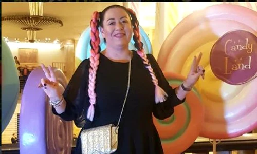 Ținuta purtată de Oana Roman la concertul Deliei jpeg