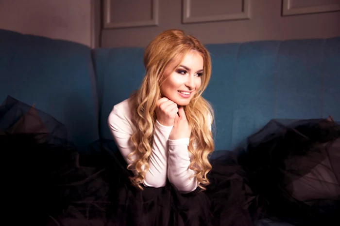 Maia a studiat foarte multe stiluri de dans la Secția Coregrafie a Liceului de Artă din Constanța