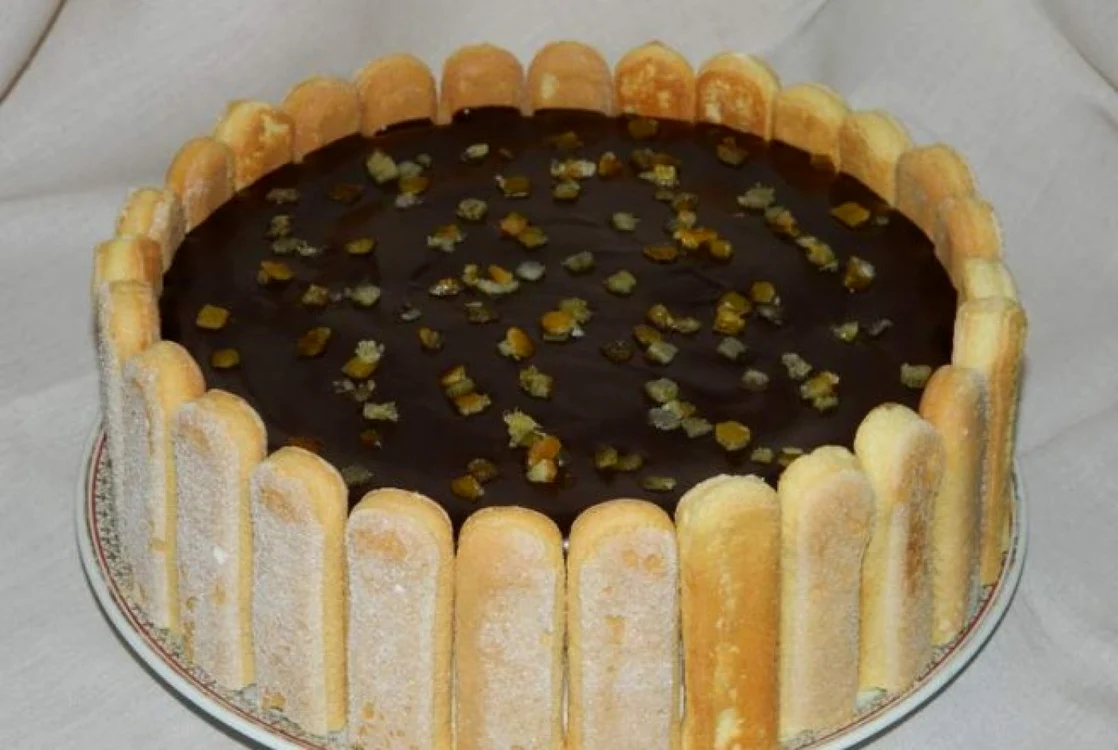 Tort de casă cu cremă de vanilie FOTO bucataras.ro