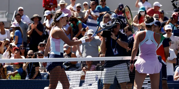 Marta Kostyuk si Viktoria Azarenka FOTO Getty Images jpg
