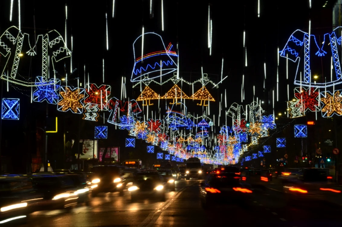 Când se aprind luminițele în București / Foto: Shutterstock
