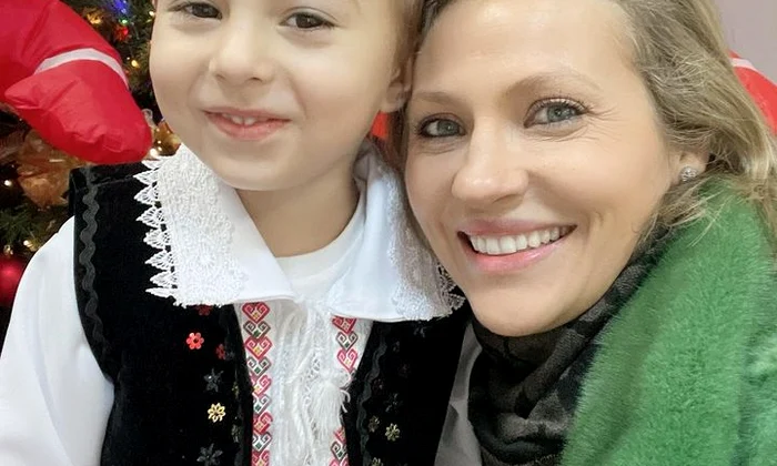 mirela vaida si fiul