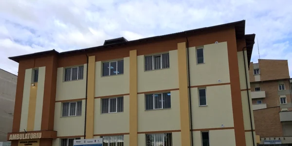 Se redeschide spitalul campina