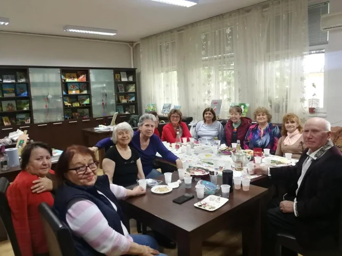 clubul seniorilor