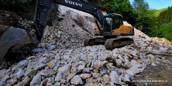 drum spre vadu dobrii hunedoara foto daniel guta adevarul