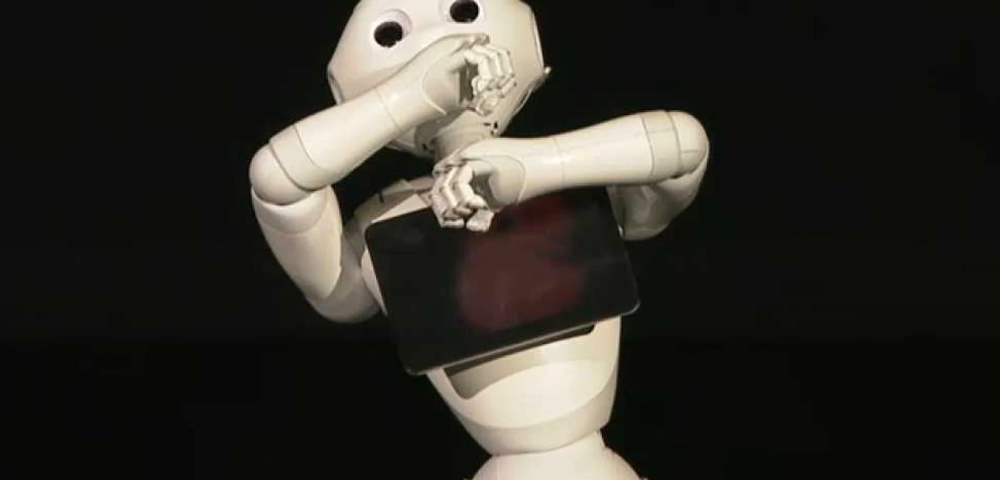 Robotul Pepper a fost lansat la începutul lunii
