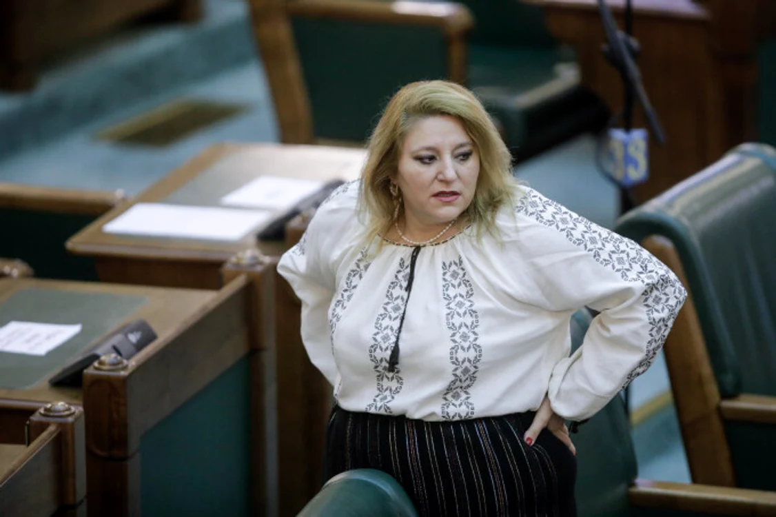 Diana Șoșoacă a fost avocata lui IPS Teodosie, Arhiespiscopul Tomisului
