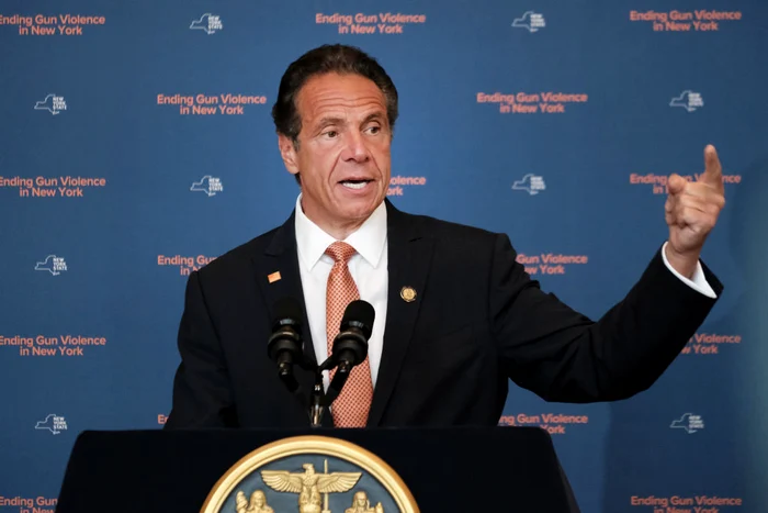 
    Guvernatorul statului New York, Andrew Cuomo, a hărţuit sexual cel puţin 11 femeiFoto: Getty  