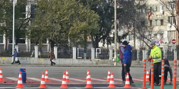 Munitorii usucă vopseaua cu flacăra (4) jpg