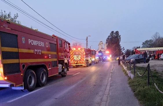 Mobilizare de forțe pentru stingerea incendiului Foto:  ISU Constanța