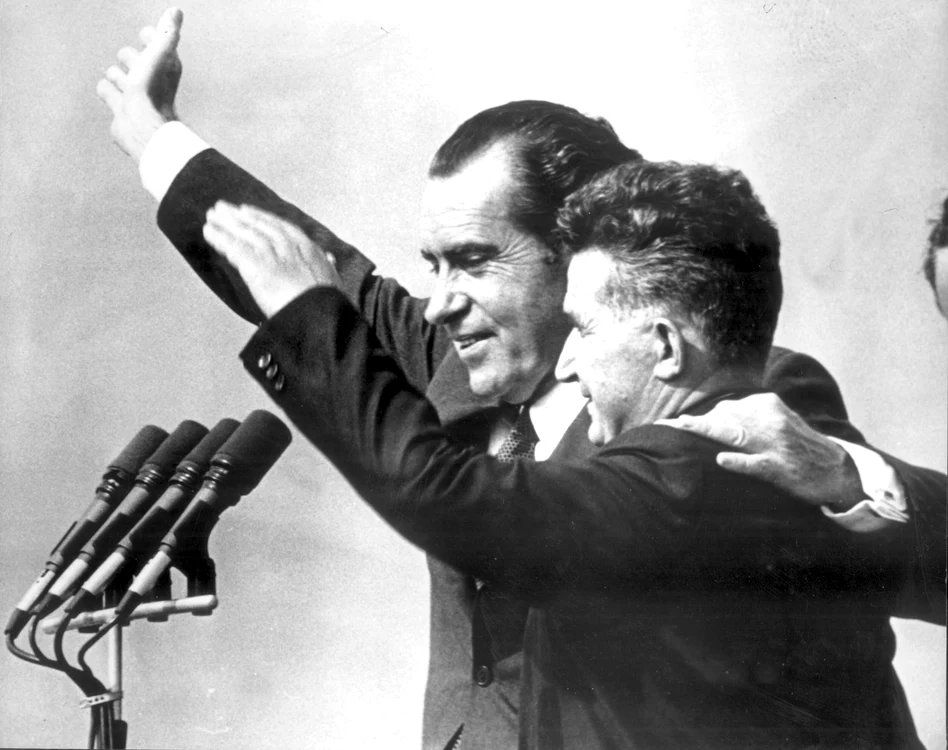 Richard Nixon și Nicolae Ceaușescu la București FOTO Profimedia