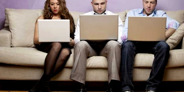 comunicare virtual internet social media