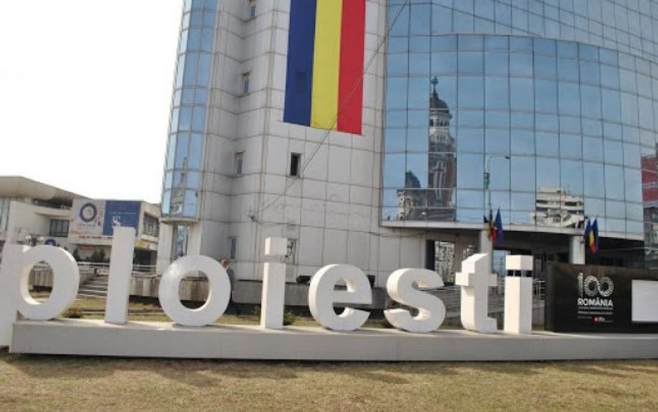 Percheziţii la Primăria Ploieşti, în dosarul privind afacerea White Tower