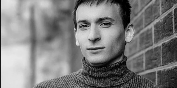 Denis Roabeș solistul trupei The Motans