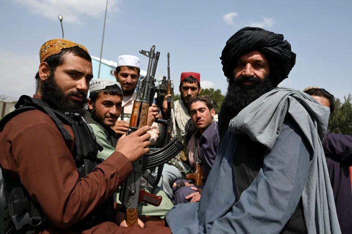 Talibanii felicită pe rebeli pentru eliberarea Siriei/FOTO: AFP