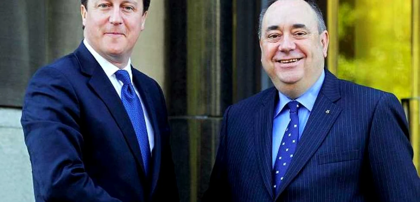 David Cameron şi Alex Salmond au semnat un acord ce prevede organizarea unui referendum istoric privind independenţa Scoţiei