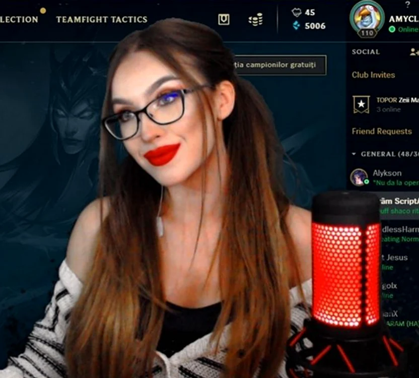 Bianca, în timpul unui joc video
