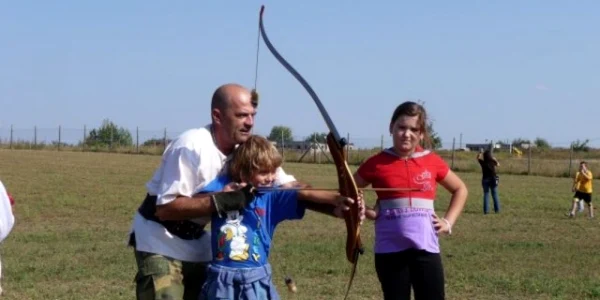 tir cu arcul