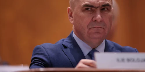 2025 12 02 Inquam Photos / George Calin  instant 2097 jpg