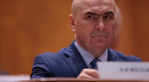 2025 12 02 Inquam Photos / George Calin  instant 2097 jpg