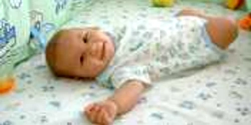 Şoldurile bebeluşilor se examinează imediat după naştere