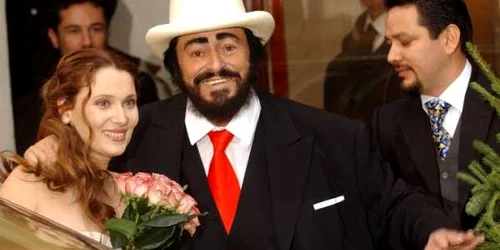 Sotia lui Pavarotti