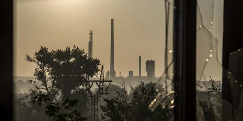 Razboi Ucraina Rusia 22 iunie 2022 distrugeri soldati ucrainieni Severdonetk Ucraina FOTO EPA-EFE 