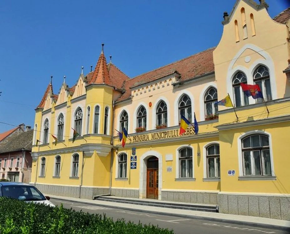 Primăria municipiului Sebeş. Foto: primariasebes.ro