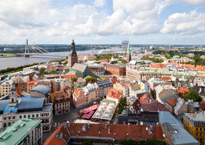 Vistas desde la iglesia de San Pedro, Riga, Letonia, 2012 08 07, DD 12 jfif