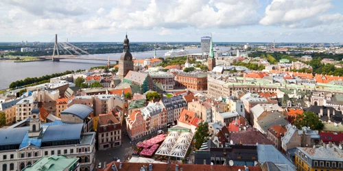 Vistas desde la iglesia de San Pedro, Riga, Letonia, 2012 08 07, DD 12 jfif