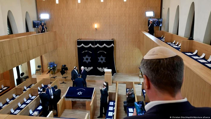 Sinagoga din Potsdam la inaugurare, în iulie 2024