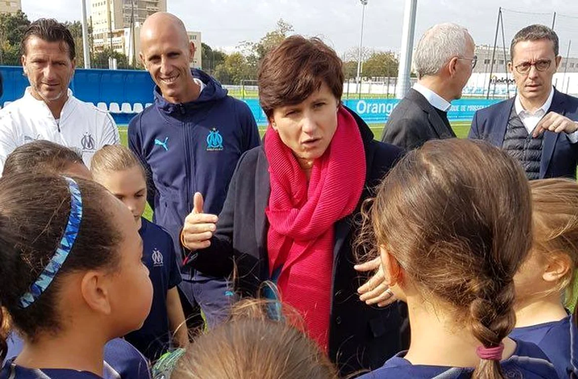
    Roxana Mărăcineanu spune că lucrează zilnic pentru reluarea sportuluiFoto: Guliver / GettyImages  