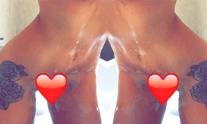 Charlotte Crosby (25 de ani) nu și  mai ascunde trupul perfect sculptat jpeg