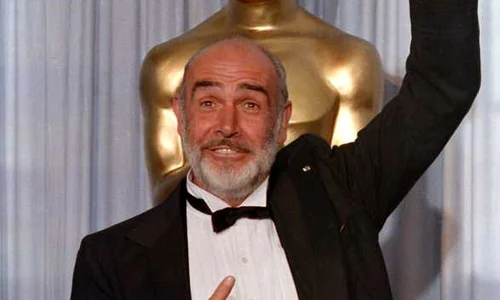 A murit Sean Connery  A fost considerat cel mai bun interpret al rolului James Bond jpeg