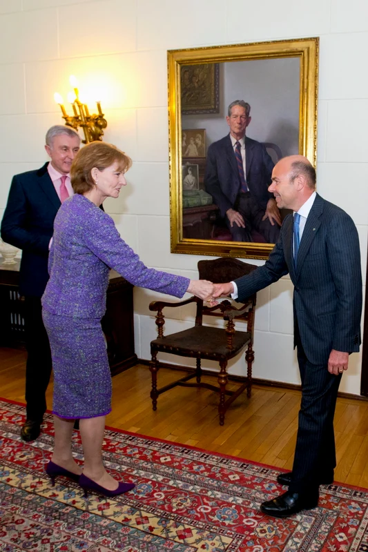 Majestatea Sa Margareta și Principele Radu cu Alfredo Durante Mangoni, ambasadorul Italiei la Bucuresti, 2025. FOTO: Daniel Angelescu, Casa Majestății Sale