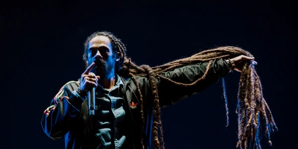 damian marley electric castle foto electric castle