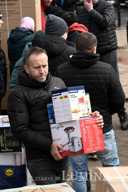 Oamenii au primit de la roboţi de bucătărie la maşini de spălat